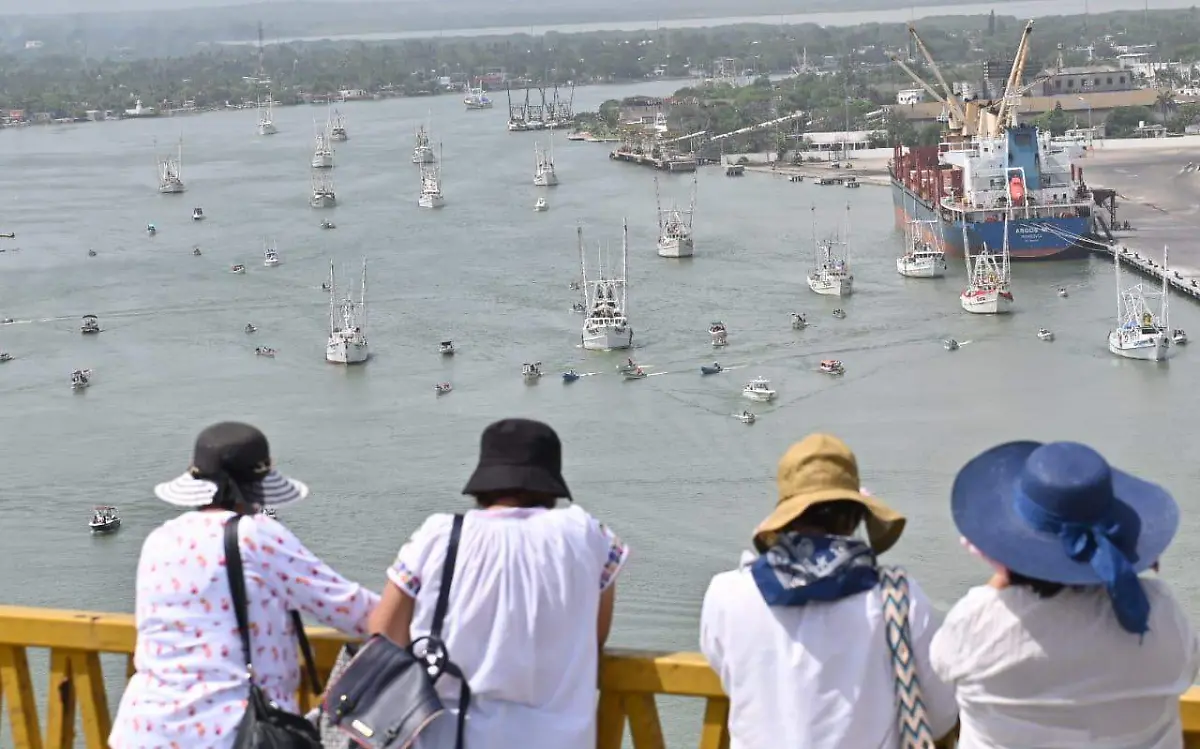 Se realiza la procesión náutica de la Virgen del Carmen